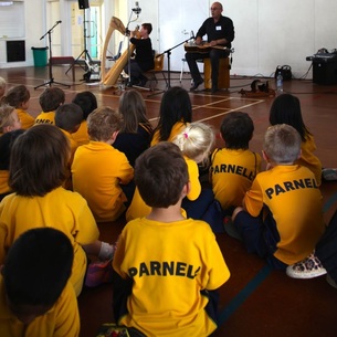 Parnell School children listening to music